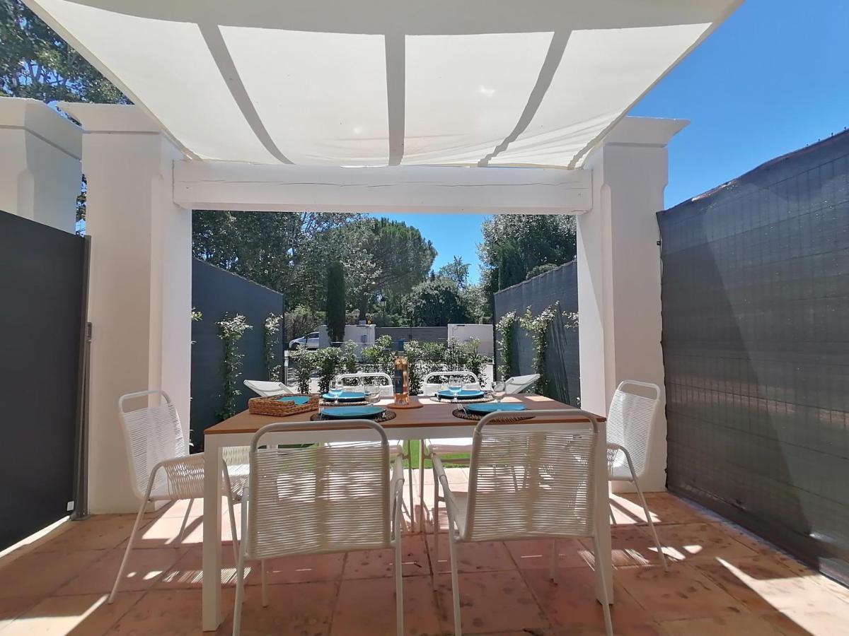 Le Clos De Saint Aygulf Εξωτερικό φωτογραφία